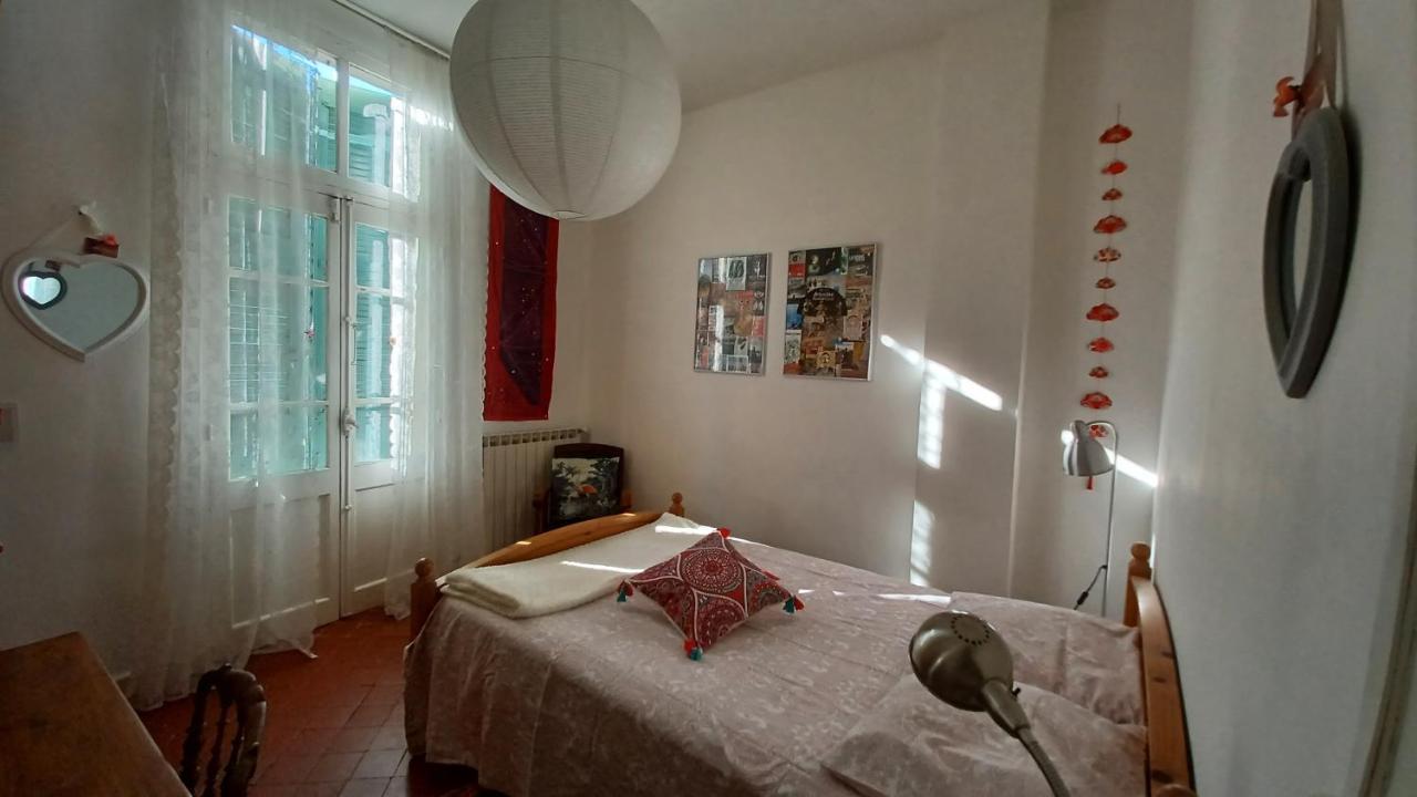 Maison De Charme Avec Cour, Proche Rue Des Teinturiers Avignon Exteriör bild